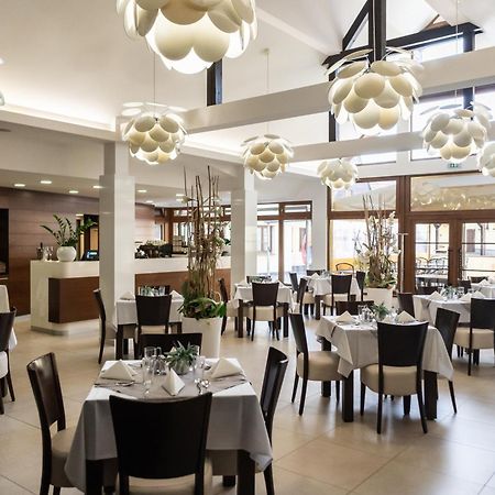 צ'רנה הורה Hotel Sladovna מראה חיצוני תמונה